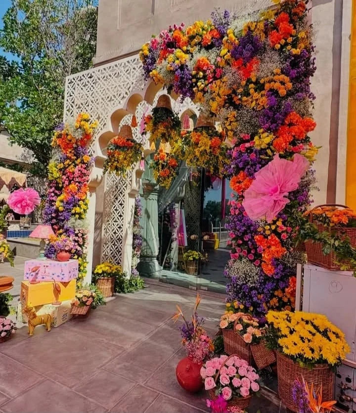 Decor gallery